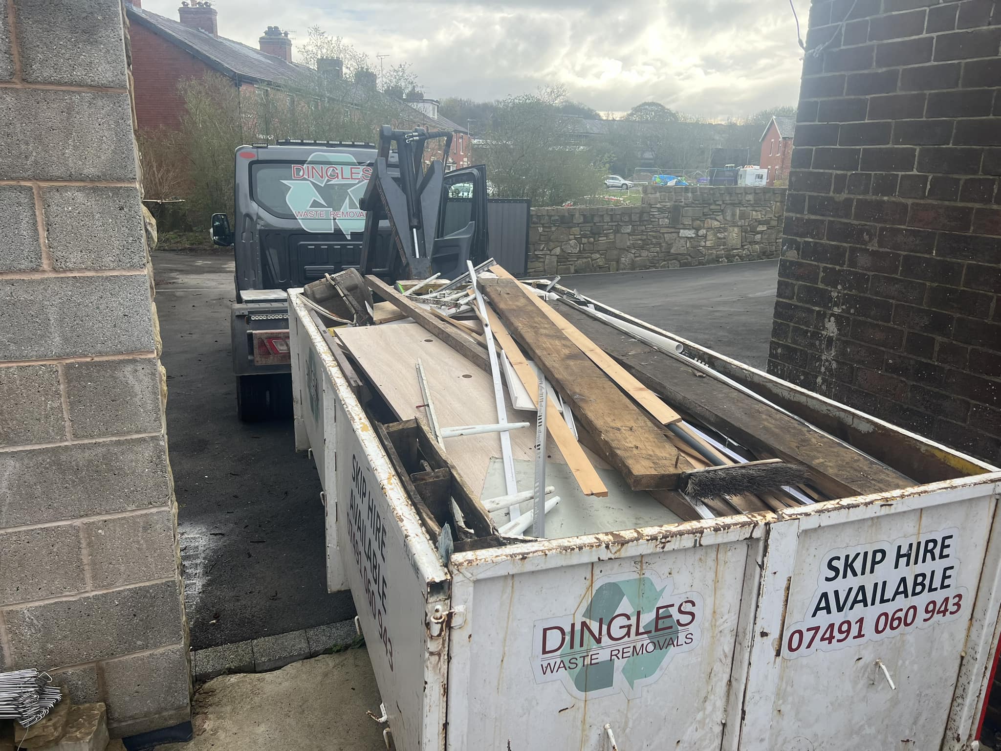 Skip Company Near Me Dingles Waste Removals 07491060943