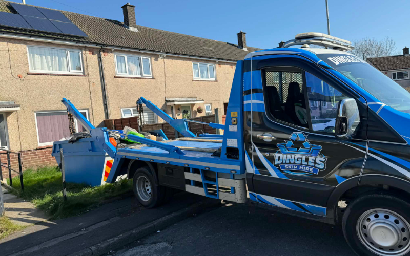 4 Yard Skips Blackburn