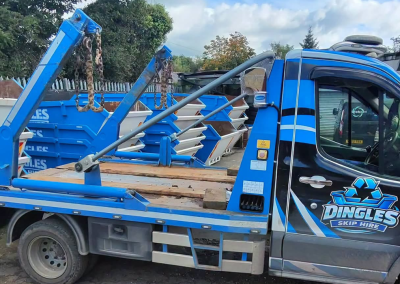 Wait and Load Skips Darwen